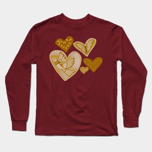 Love makes hearts take flight - gold Long Sleeve T-Shirt